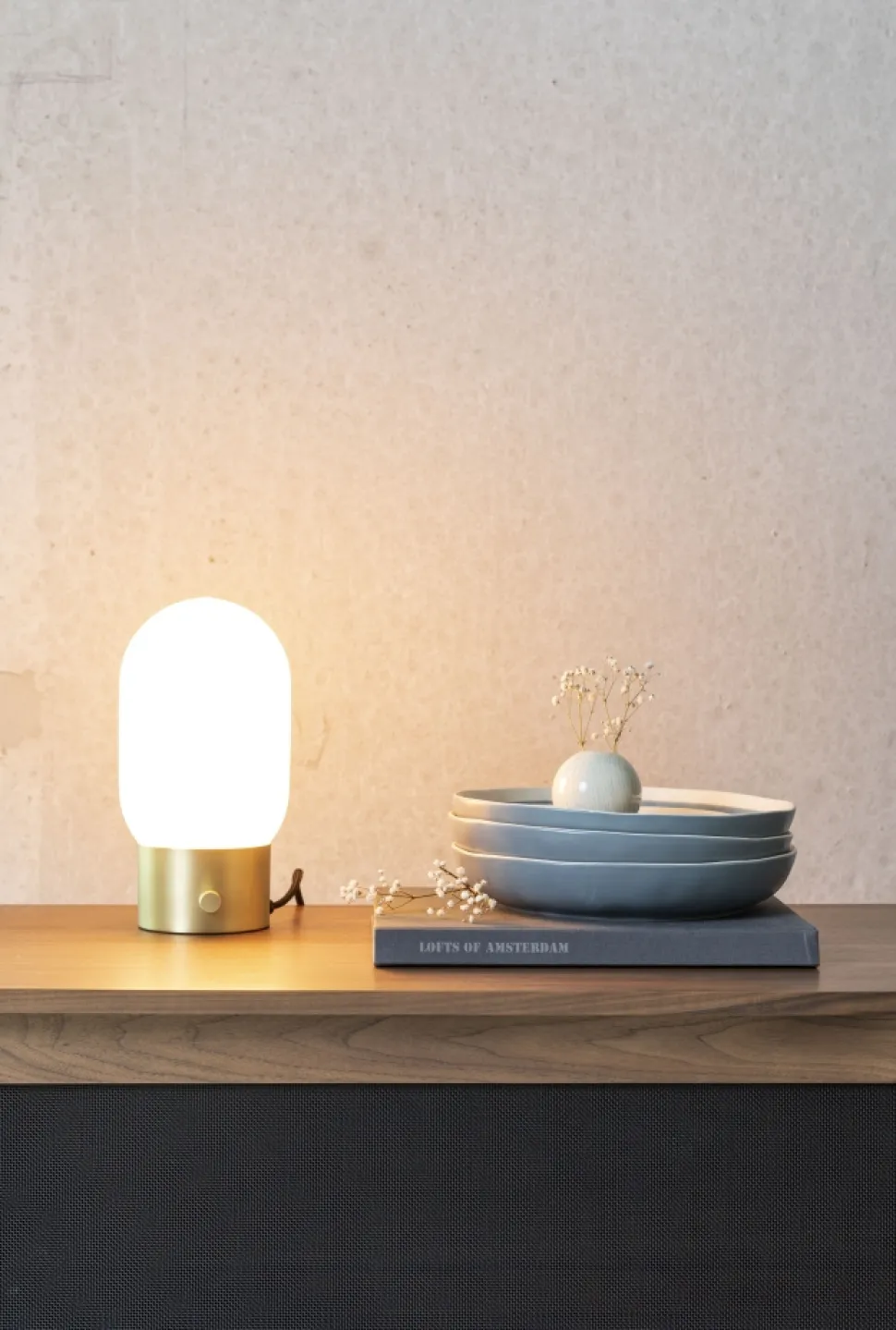 Bordslampa 'Urban Charger' - Guld