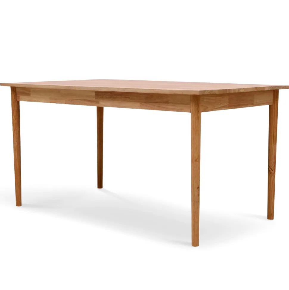 Matbord 'Fager' 135cm - Vitpigmenterad