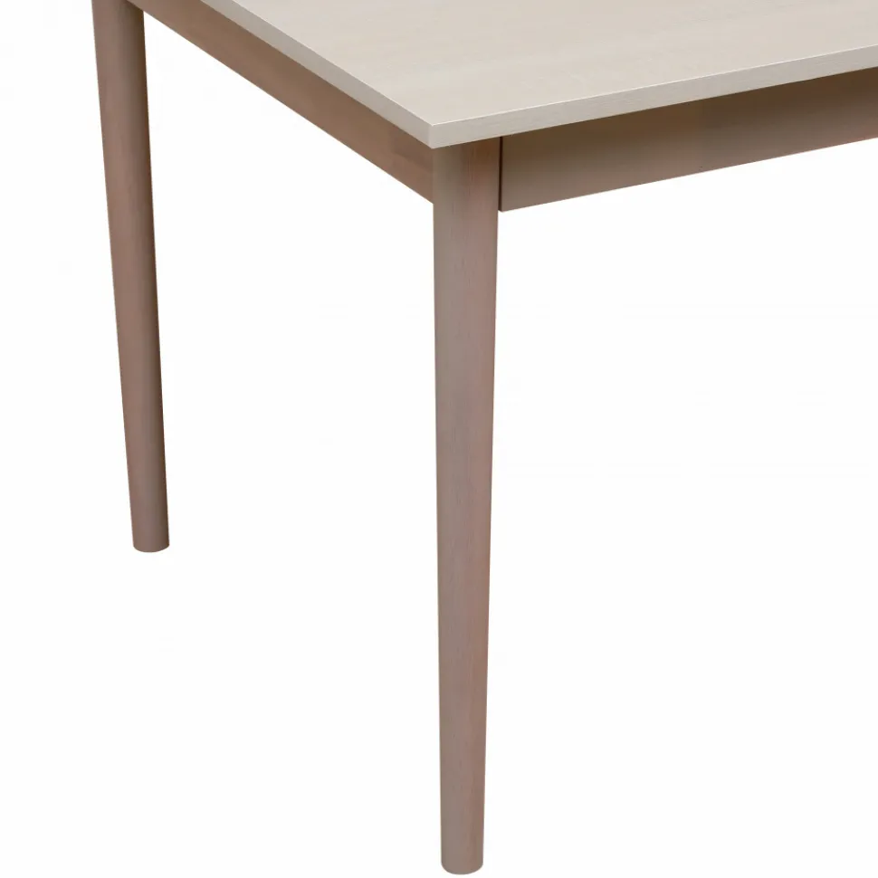 Matbord 'Fager' 135cm - Vitpigmenterad