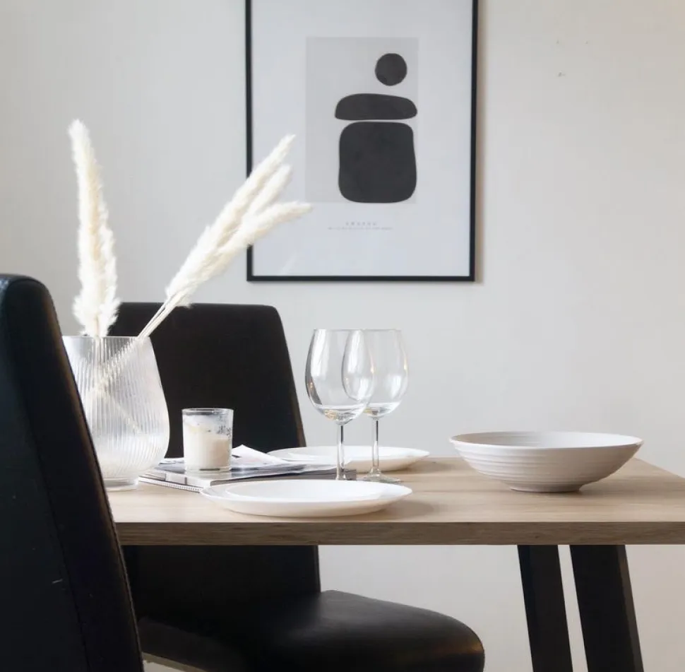 Matbord 'Klassisk' 140x80cm - Svart/Ek