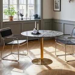 Matbord 'Marbleous' Runt 120cm - Mässing/Svart