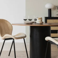 Matbord 'Rounded' Runt 120cm - Valnöt