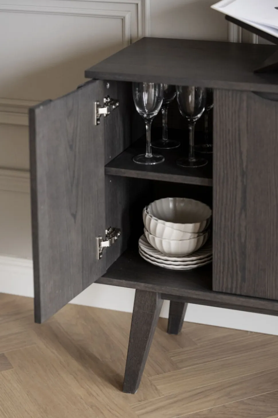 Sideboard 'Filippa' 122x85cm - Mörk ek