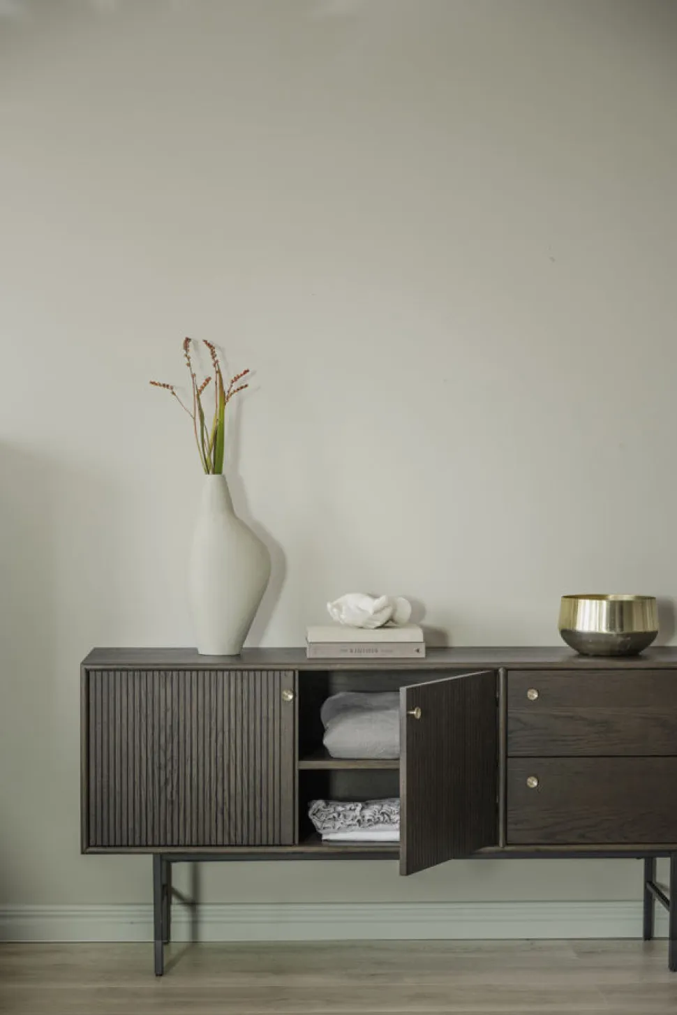 Sidobord 'Clearbrook' - Brun